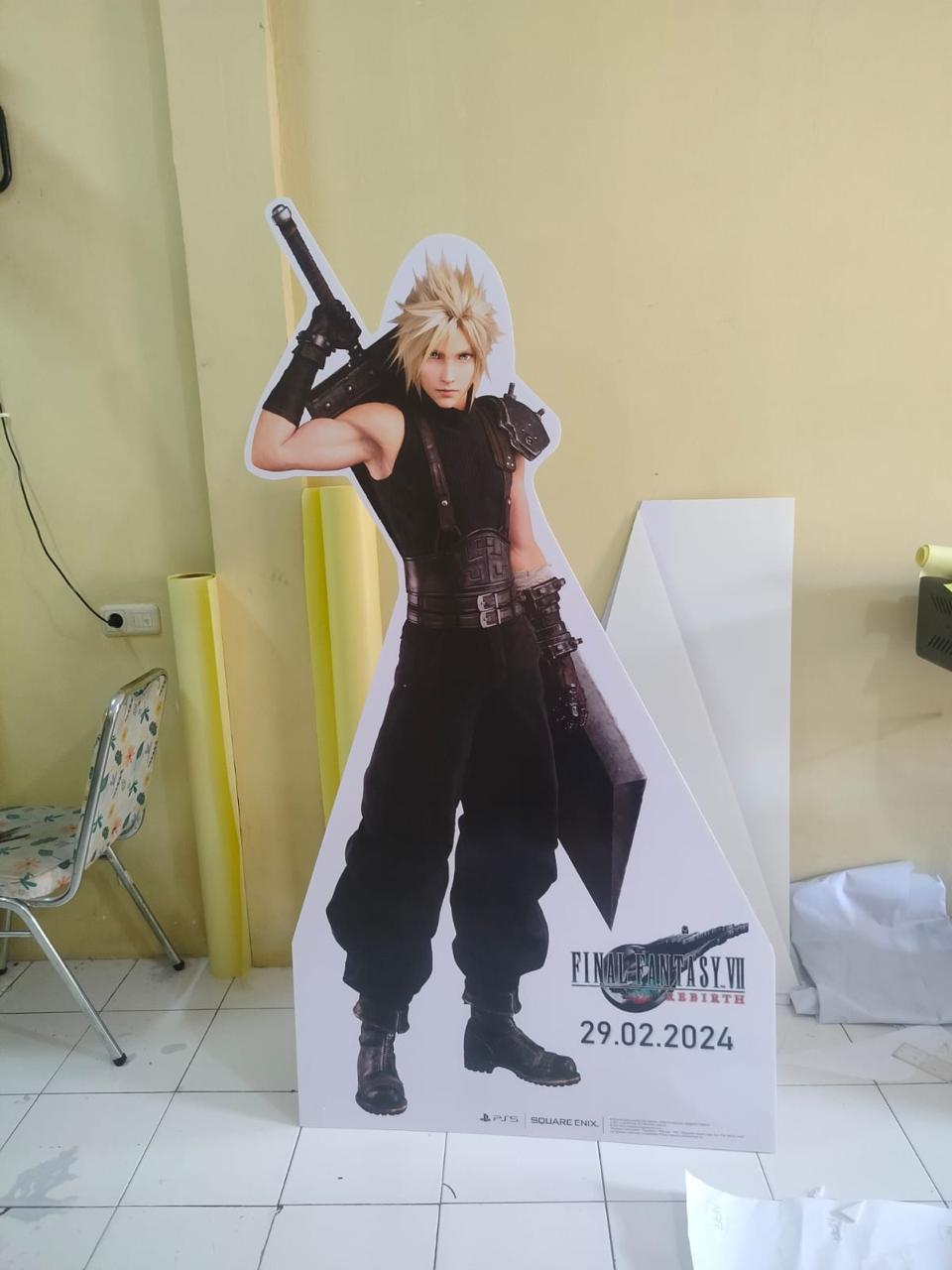 Human Standee Uk. 80X150Cm Bahan Kd Board detail